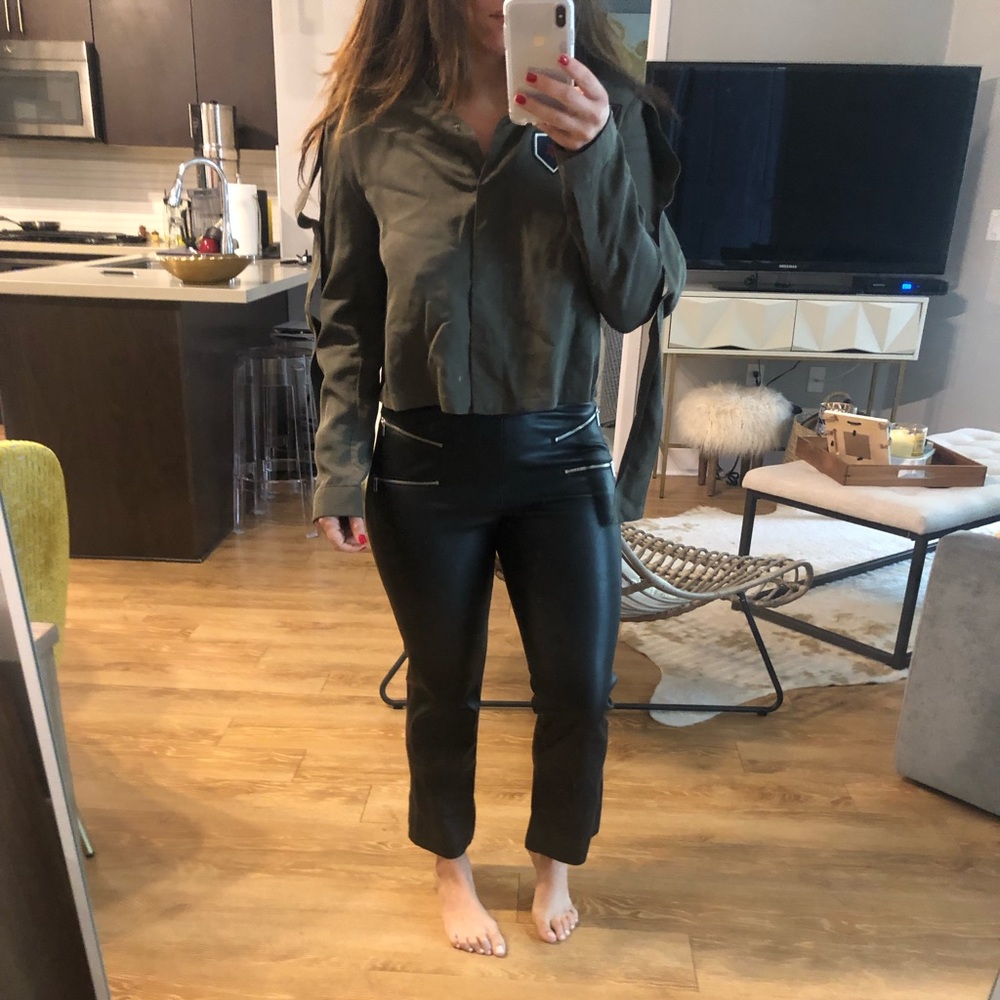 Zara black faux leather pants sz xs